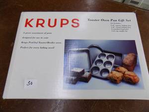 Krups Toaster Oven Pan set ( New in Box)
