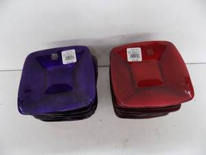 23 - Square Plates (Purple & Burgundy)