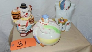 lot 31 image: Mixed Lot of 3 Banks