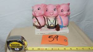 lot 59 image: Vintage Japan Ceramic 3 Adorable Pigs Bank