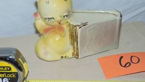 lot 60 image: Hull Three Little Pigs Planter - Vintage 1960s Three Little Pigs Figurine Ceramic Vase