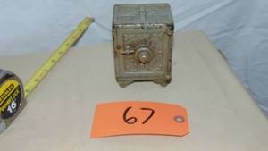 lot 67 image: Antique Cast Iron Safe Deposit Bank