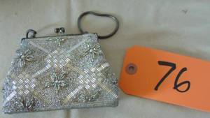 lot 76 image: Art Deco Beaded Evening Clutch