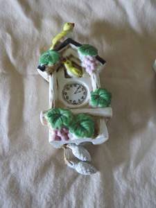 lot 113 image: Mixed Lot of Wall Pocket  Hangers from Japan