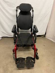 lot 41 image: Quickie Iris Tilt-In-Space Manual Wheelchair