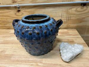 lot 121 image: Flower Pot with Decorative Rock