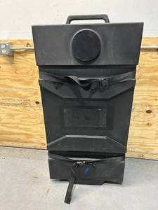 lot 45 image: Road Case on Wheels