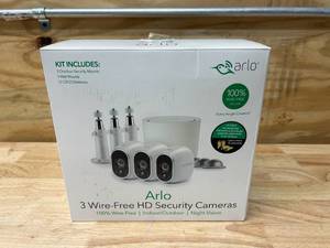 lot 20 image: ARLO VMS3330W Security Camera System - 3 Wire-Free HD Security Camera