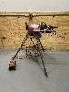 lot 30 image: RIDGID 300 Pipe Threader with Foot Switch