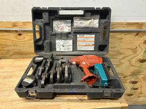 lot 134 image: RIDGID 320-E Pressing Kit