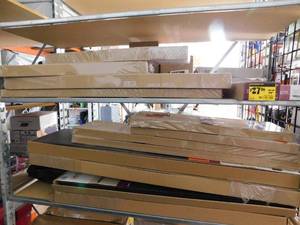 lot 97 image: Assorted Floating Shelf Lot