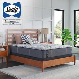 lot 15 image: King - Sealy Posturepedic Plus Mount Auburn 13 Medium Mattress