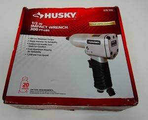 lot 3 image: Husky 12 Impact Wrench 300 ft-lbs