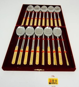 lot 36 image: VIP Gold Vintage Traditional Korean Chopstick And Spoon Set