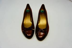 lot 99 image: Size 8 Anne Klein Shoes