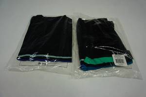 lot 79 image: Lot Of 2 Hydro Flask Size L T-Shirts