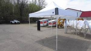 lot 10 image: 10 x 10 Pop Up Canopy With Bag