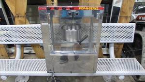 lot 23 image: Portable Pop-N-Serve Popcorn Machine With Scoop