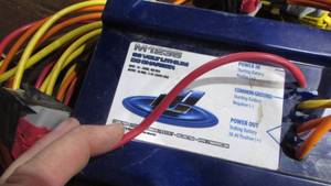 lot 43 image: 36 Volt Lithium Boat Battery Power Pack With Charger