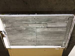 lot 9 image: Grey Dining Table Customer Returns See Pictures
