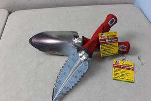 lot 66 image: NEW - Garden Weasel COMBO 12.75 in. Comfort Non-Slip Multi-Use Transplanter-Dig, Cultivate, Plant and Weed & 12.75 in. Comfort Non-Slip Grip Hand Garden Trowel 810053890059 & 810053890080 MSRP $22.96
