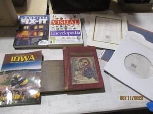 lot 453 image: Vintage books and matting inserts f...