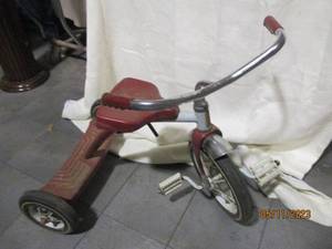 lot 466 image: Vintage Junior AMF childs pedal tr...