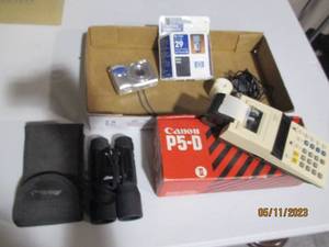 lot 427 image: Vintage camera, binoculars, adding ...