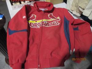 lot 432 image: Cardinals mens XL majestic perform...