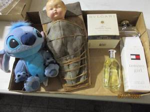 lot 440 image: Papoose style wrapped antique Doll,...