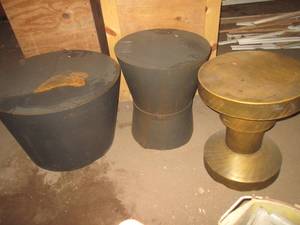 lot 160 image: 3 Metal Stands - For Display Bases,...