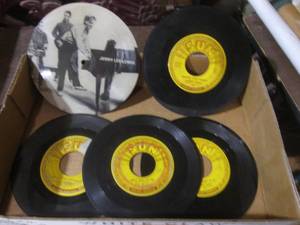 lot 524 image: Jerry Lee Lewis and Johnny Cash 45...