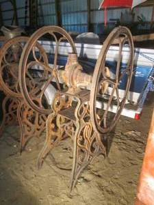 lot 102 image: Antique Fairbanks Morse & Co. Chica...
