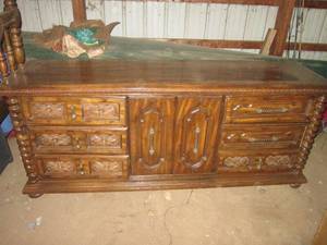 lot 120 image: Wood Dresser with Mirror 6 Exterior...