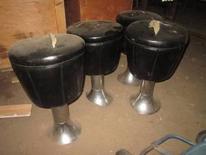 lot 151 image: 4 Vintage Stools  22 High...