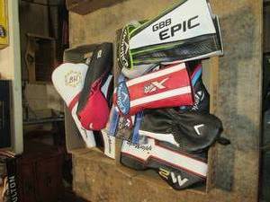 lot 218 image: Assortment of padded Golf Club covers
