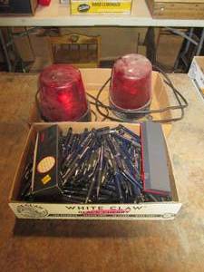 lot 219 image: Pair of electric MBT flashing lights
