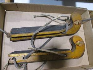 lot 253 image: Vintage Wood ice skates with leathe...