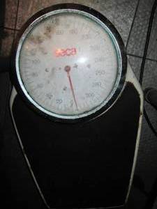 lot 277 image: Vintage Seca 300lb capacity and oth...
