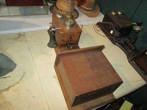 lot 323 image: Antique Crank-style wall mount Stan...