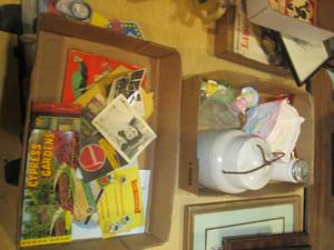 lot 342 image: Lot of assorted Vintage Advertiseme...