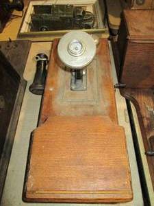 lot 362 image: Vintage Julius Andrae & Sons Co ha...