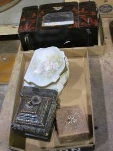 lot 393 image: Jewelry boxes and large musical jew...