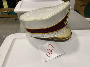 lot 027 image: Vintage University of MN marching band hat