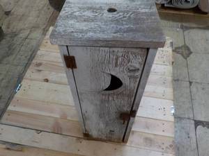 lot 13 image: Wood Outhouse Dcor 30 x 10...
