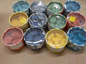 lot 15 image: 12 - 3.38 oz Wax Melts...