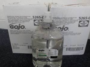 lot 39 image: 4 - 2 liter Jugs GOJO Hand Cleaner...