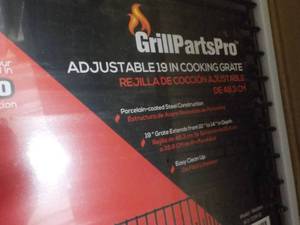 lot 70 image: Case of 8 Grill Parts Pro Adjustabl...