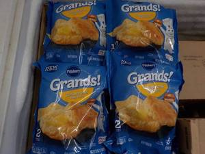 lot 193 image: 4 Frozen 24 oz Bags Pillsbury Grand...