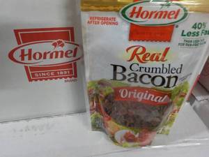 lot 251 image: 12 - 4.3 oz Bags Hormel Real Crumbl...